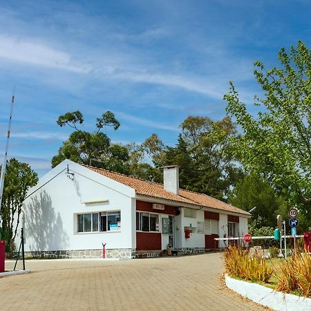 Hotel Parque De Campismo Orbitur Évora Exterior foto